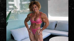 amy muscle_ifbbpro