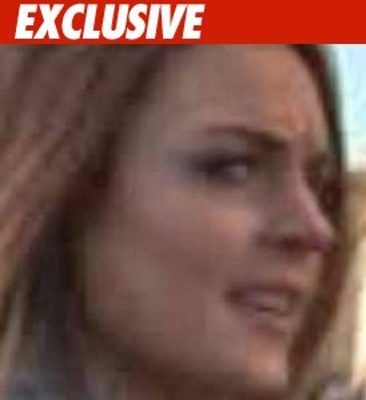 Why Lindsay's Wanted -- More Details :: 0316_lilo_ex_tmz_02-1