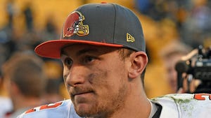 1124-johnny-manziel-benched-GETTY-01