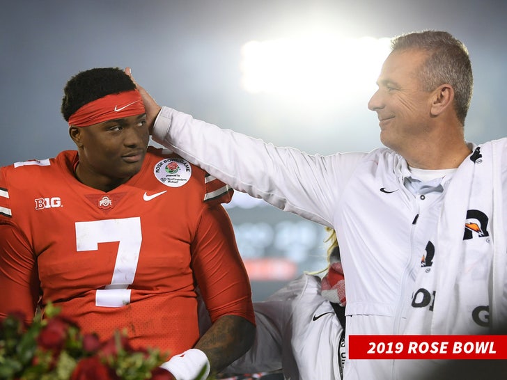 Urban_Meyer_Celebrates_With_Dwayne_Haskins