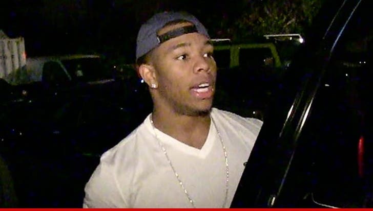 Ray Rice -- Apologizes to Baltimore For 'Horrible Mistake I :: 0212-ray-rice-tmz-2