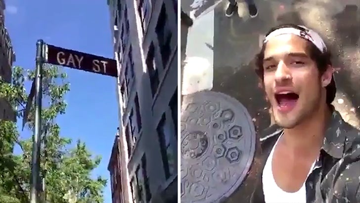 073016_tyler_posey_kal