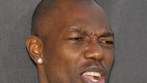0625_TERRELL_OWENS_GETTY
