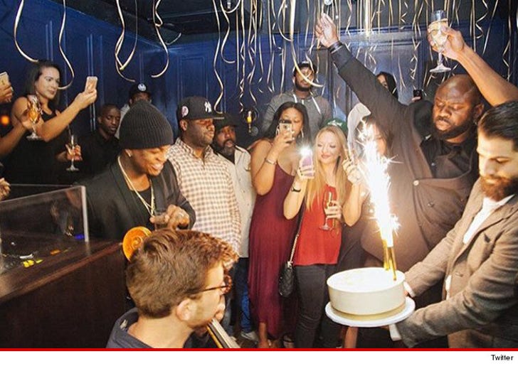 Ne-Yo -- Birthday Turn Up Was Classical Complete with Cello :: 1021-neyo-birthday-twitter-3