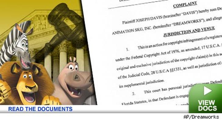 Lions Tigers Bears - Oh My Lawsuit :: 0514_dreamworks_launch_madagascar-themovie.com_ap-1