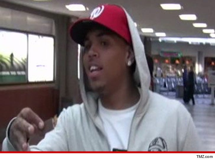 Chris Brown -- D A Moves to REVOKE PROBATION In :: 0715-chris-brown-tmz2-3