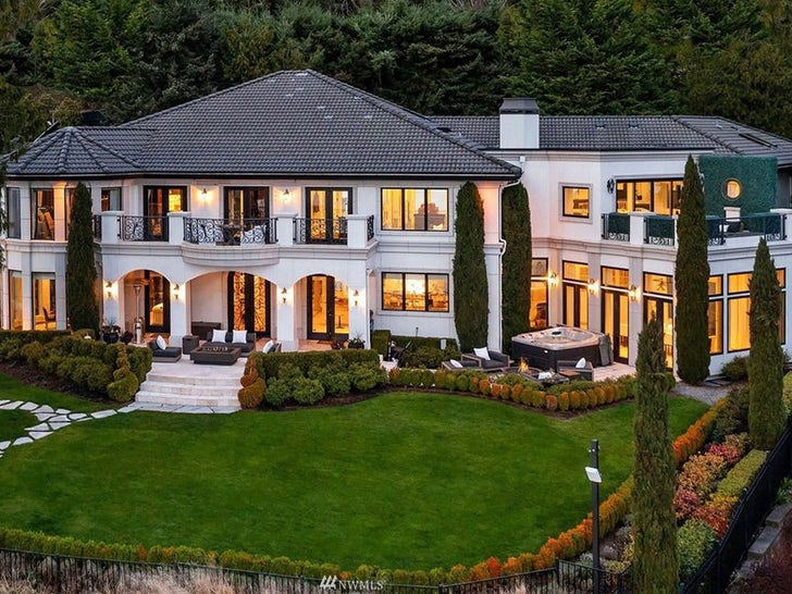 Russell Wilson Seattle Mansion For Sale