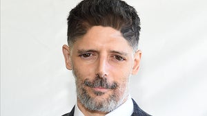 0323-Joe-Manganiello-Scramble-PRIMARY