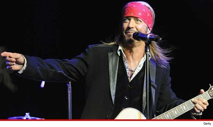 Bret Michaels Suffers On-Stage Medical Emergency :: 0530-bret-michaels-getty-3