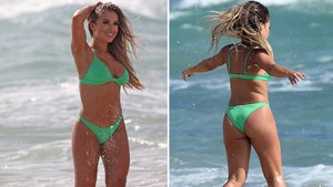 1022-Jessie-James-Decker-bikini-Miami-beach-photos-primary-v3