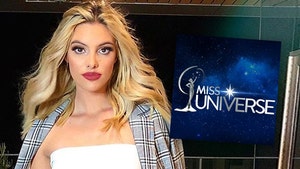 1126-lele-pons-miss-universe-01