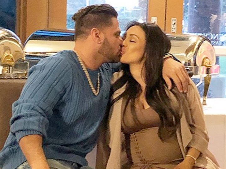 Ronnie Ortiz-Magro and Jen Harley Together