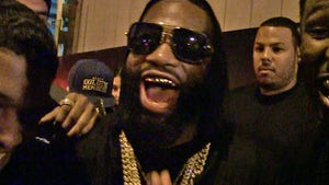 042516_adrien_broner_primary