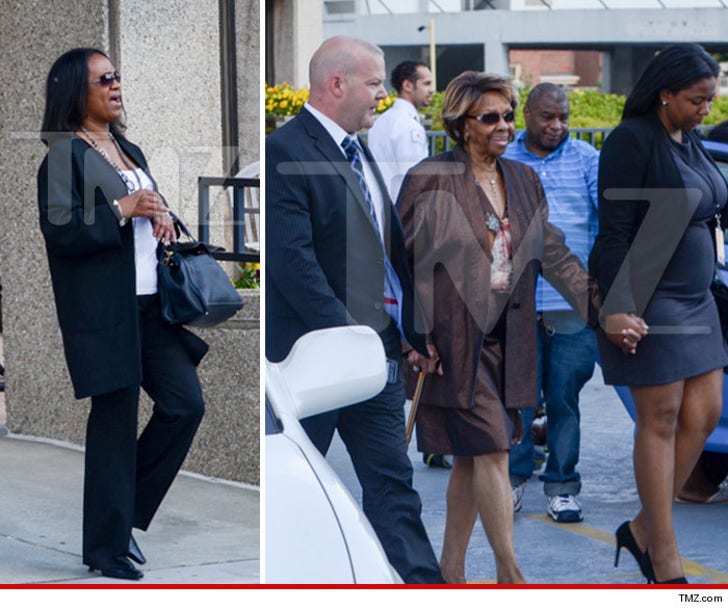 Bobby Brown -- Bobbi Kristina Medical Decisions Now SHARED with :: 0507-cissy-houston-pat-houston-court-tmz-7