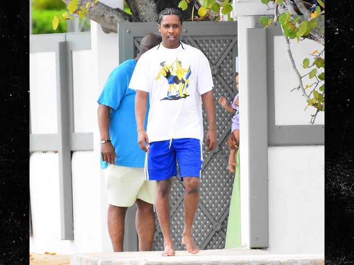 0419-ASAP-Rocky-Rihanna-Jet-Ski-Barbados-photos-primary-3