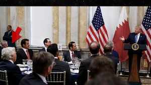 0709-trump-rob-kraft-shutter-03