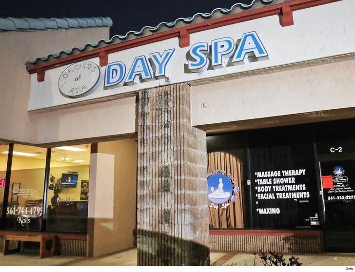 Customer at Robert Kraft Day Spa Sues for Violation of :: 0415-orchids-of-asia-day-spa-getty-7