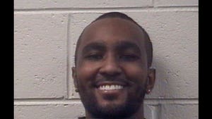 1130_nick_gordon_TMZ_01
