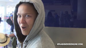 091214_ronda_rousey_splash_primary